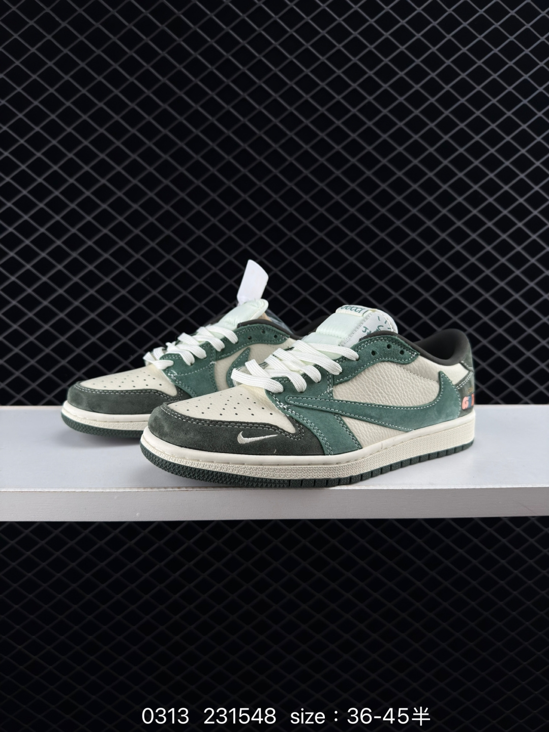 Travis Scott x Air Jordan 1 ” Reverse Mocha “